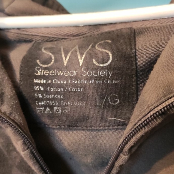 ✨ SWS | Women's Marble Grey Sweater ✨ - Picture 3 of 3